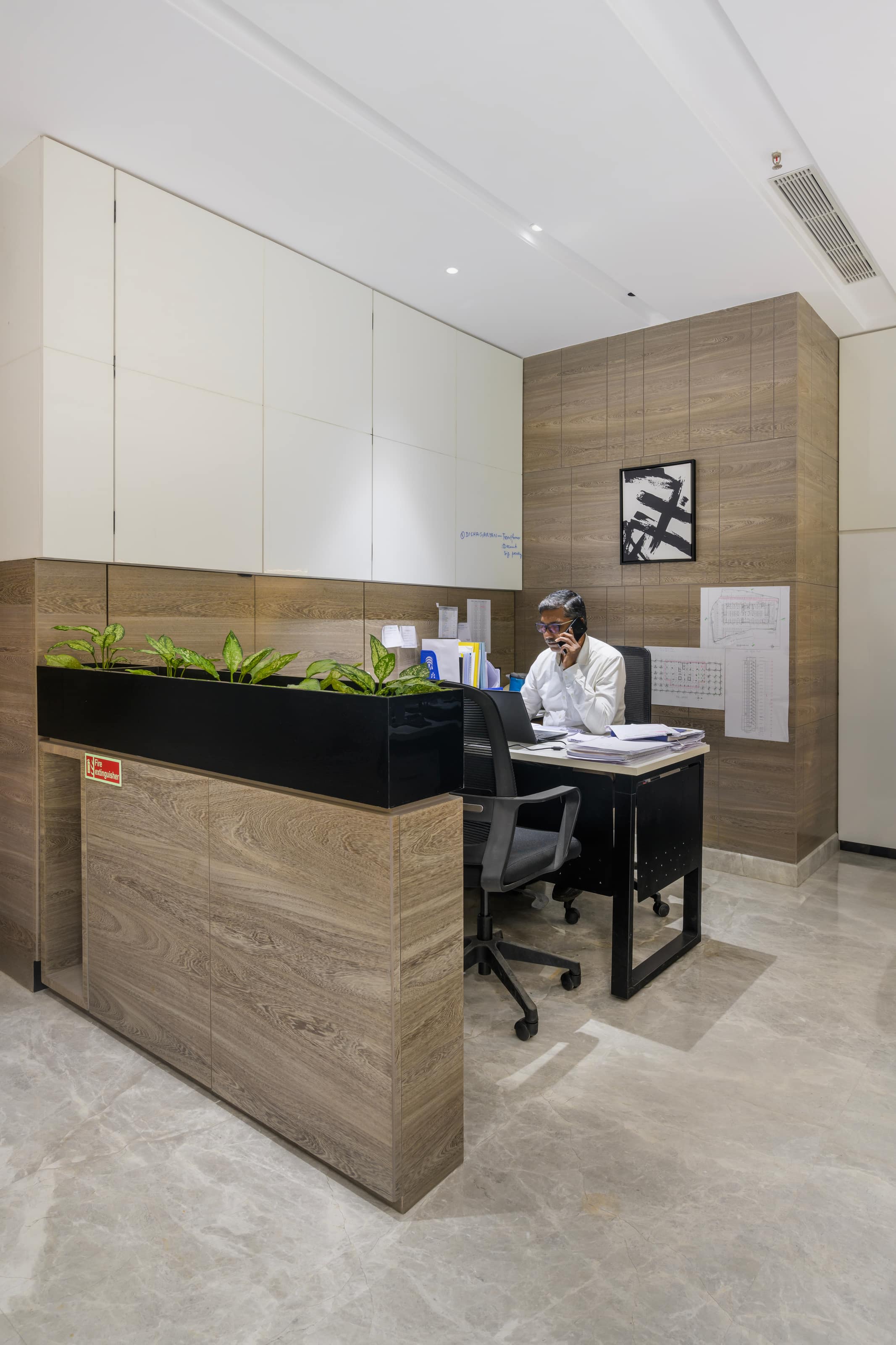 Biswas Tradecco - interior view 10