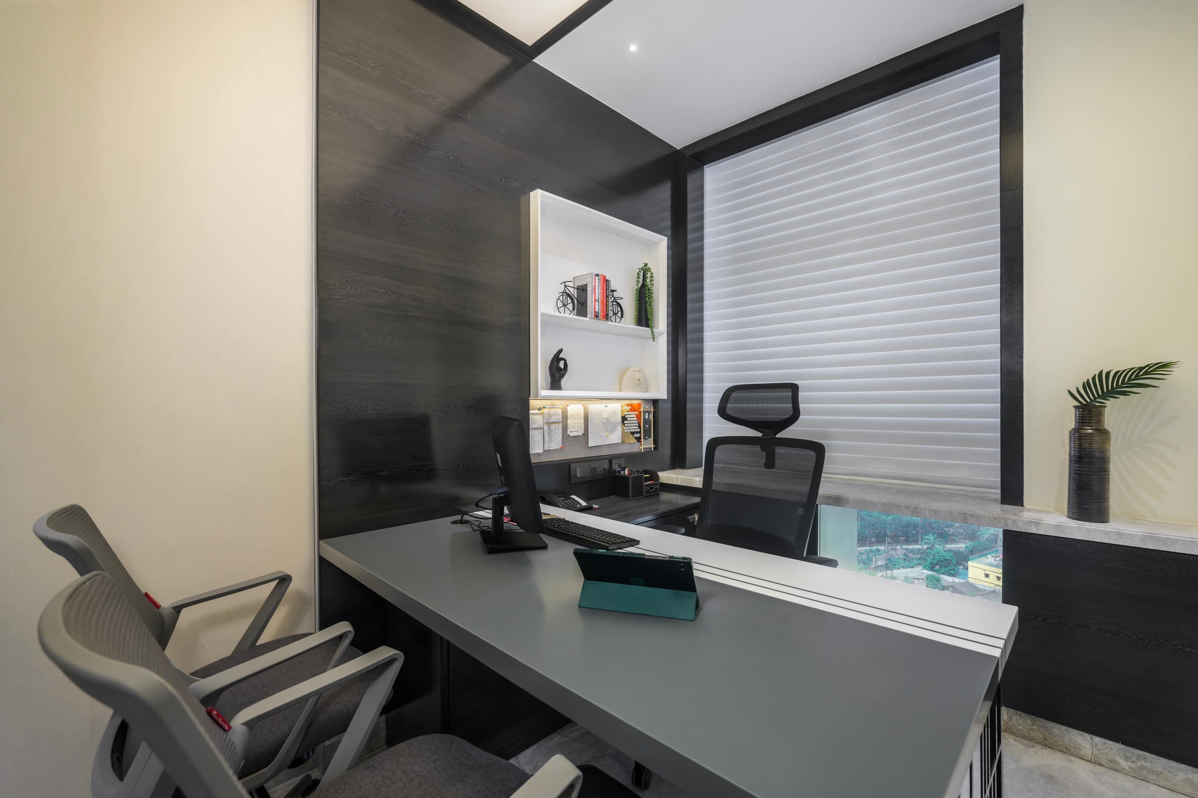 Biswas Tradecco - interior view 15
