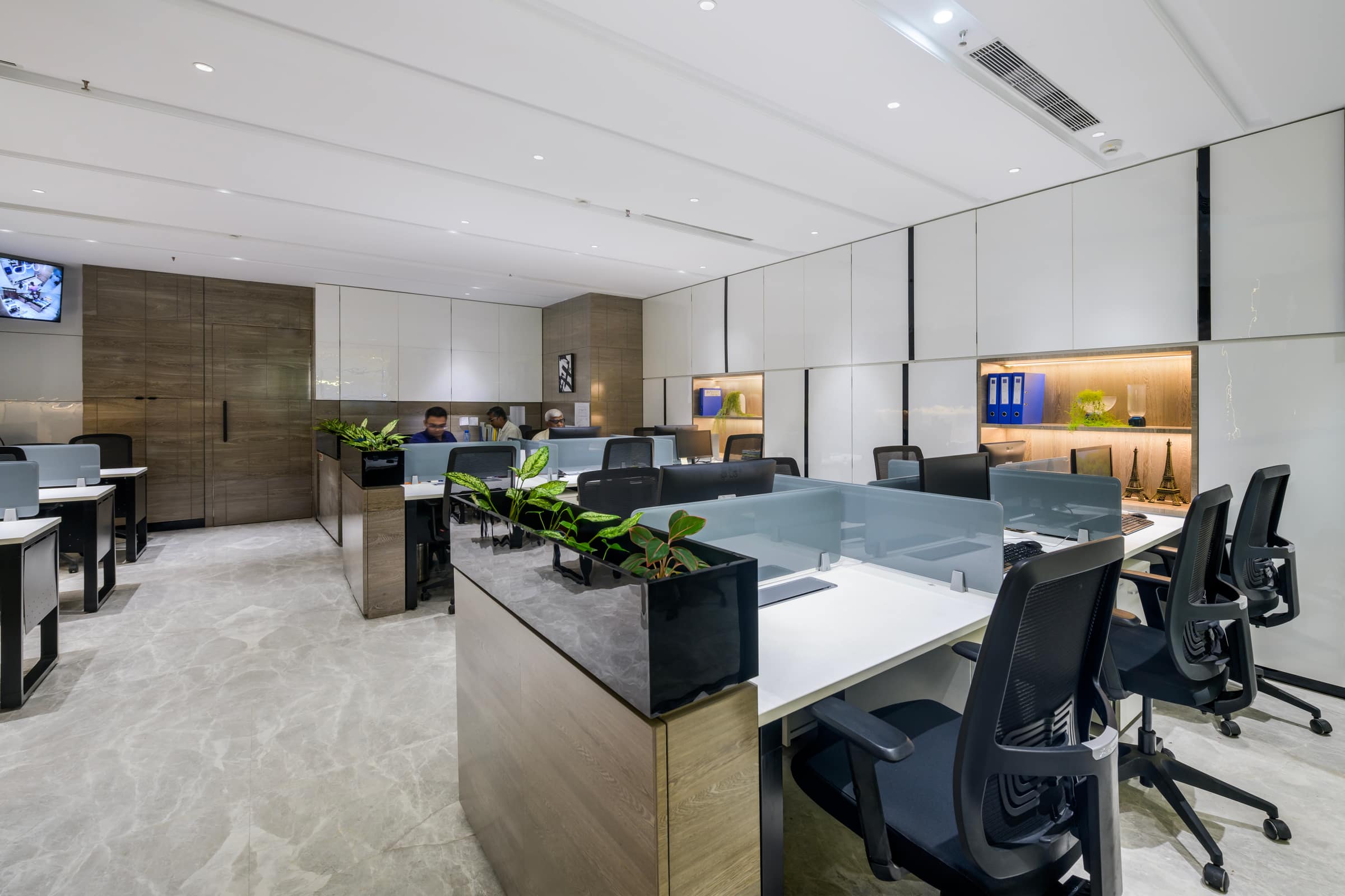 Biswas Tradecco - interior view 7